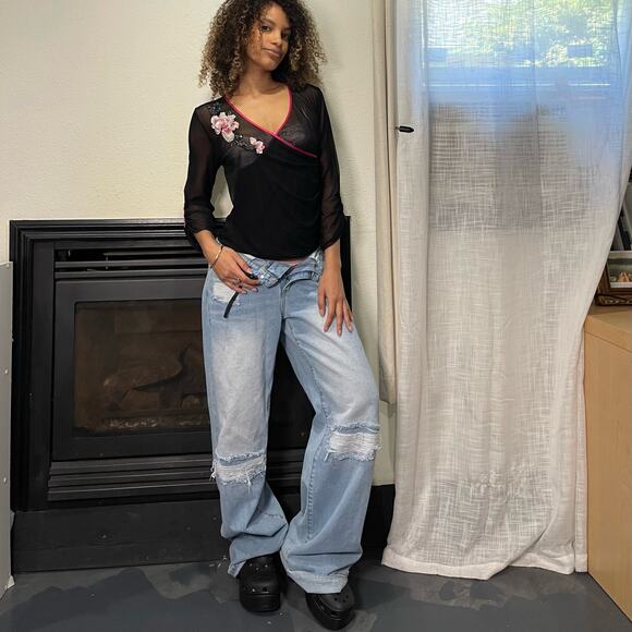 Vintage 00s sheer black mesh wrap blouse with sequin and embroideries (M) - Picture 4 of 9